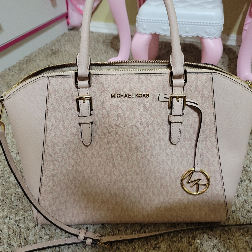 Michael kors ballet pink satchel